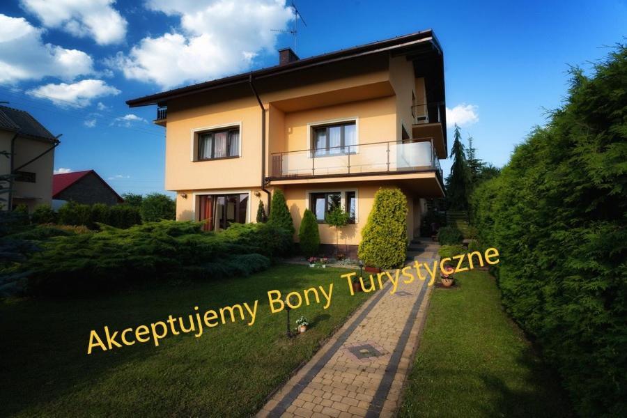 Dom Goscinny Przedmiescie Kielce Exteriör bild
