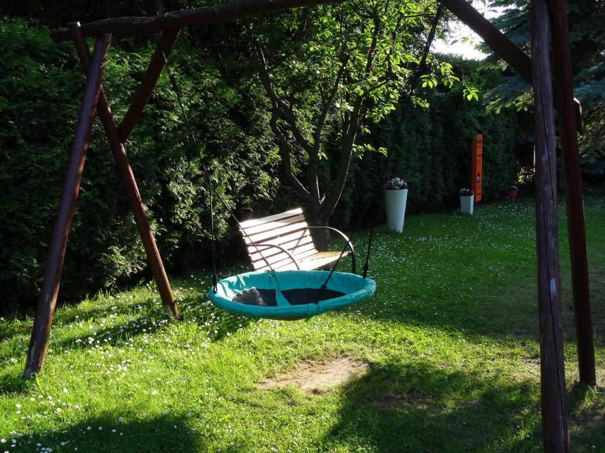 Dom Goscinny Przedmiescie Kielce Exteriör bild